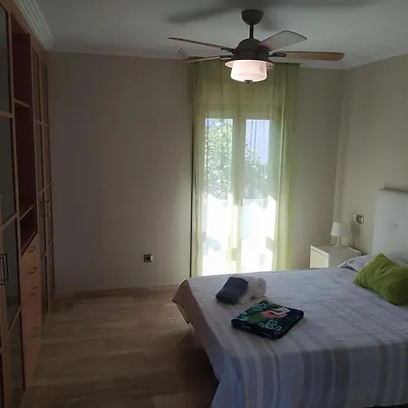 Villa Nuza, Con Piscina Y Barbacoa El Campello