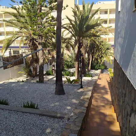 Villa Nuza, Con Piscina Y Barbacoa
